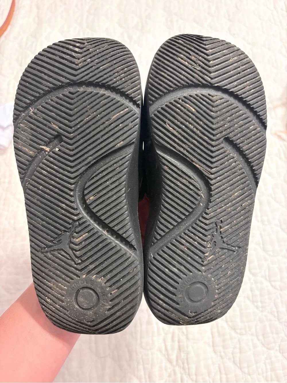 Jordan slides - black!